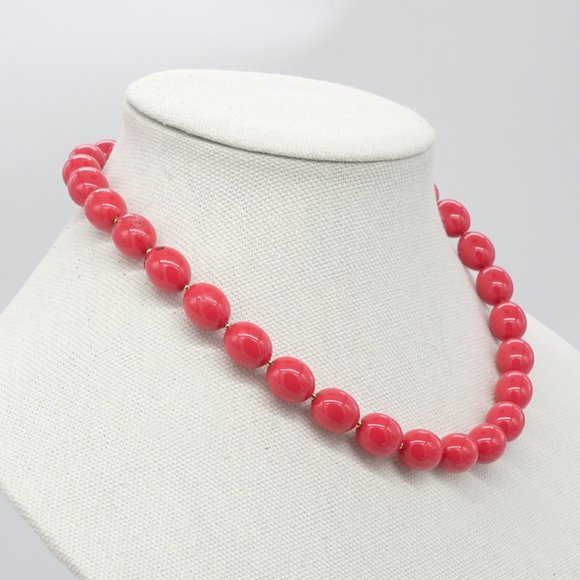 Necklace with Red Acrylic Beads. - Picture 3 of 4